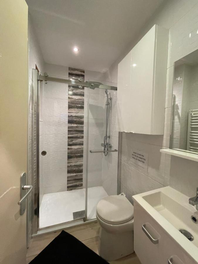 Rdc 1 - Chambre Meublee Au Coeur Du Centre Ville De Montluçon Dış mekan fotoğraf